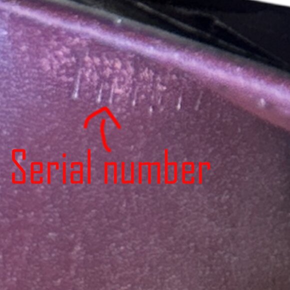 Louis Vuitton Elise Monogram Vernis Patent Leather Wallet - Picture 12 of 13